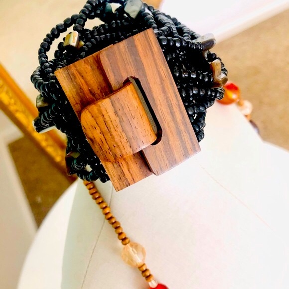 Vintage Glass Bead Necklace & Multi Strand Wood Buckle Bracelet - Picture 10 of 15
